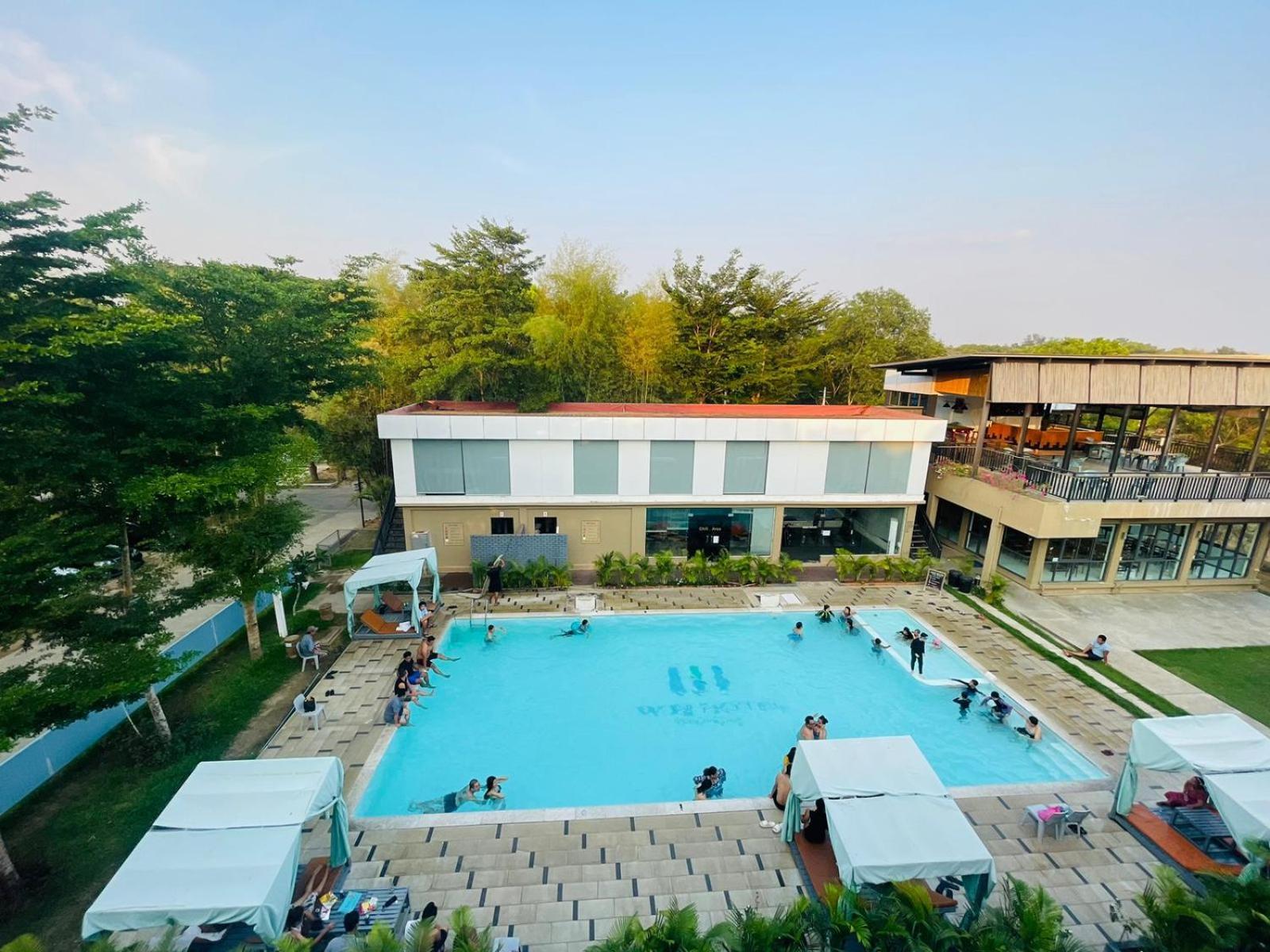 Wh Hotel & Service Apartment Thanlyin Dış mekan fotoğraf