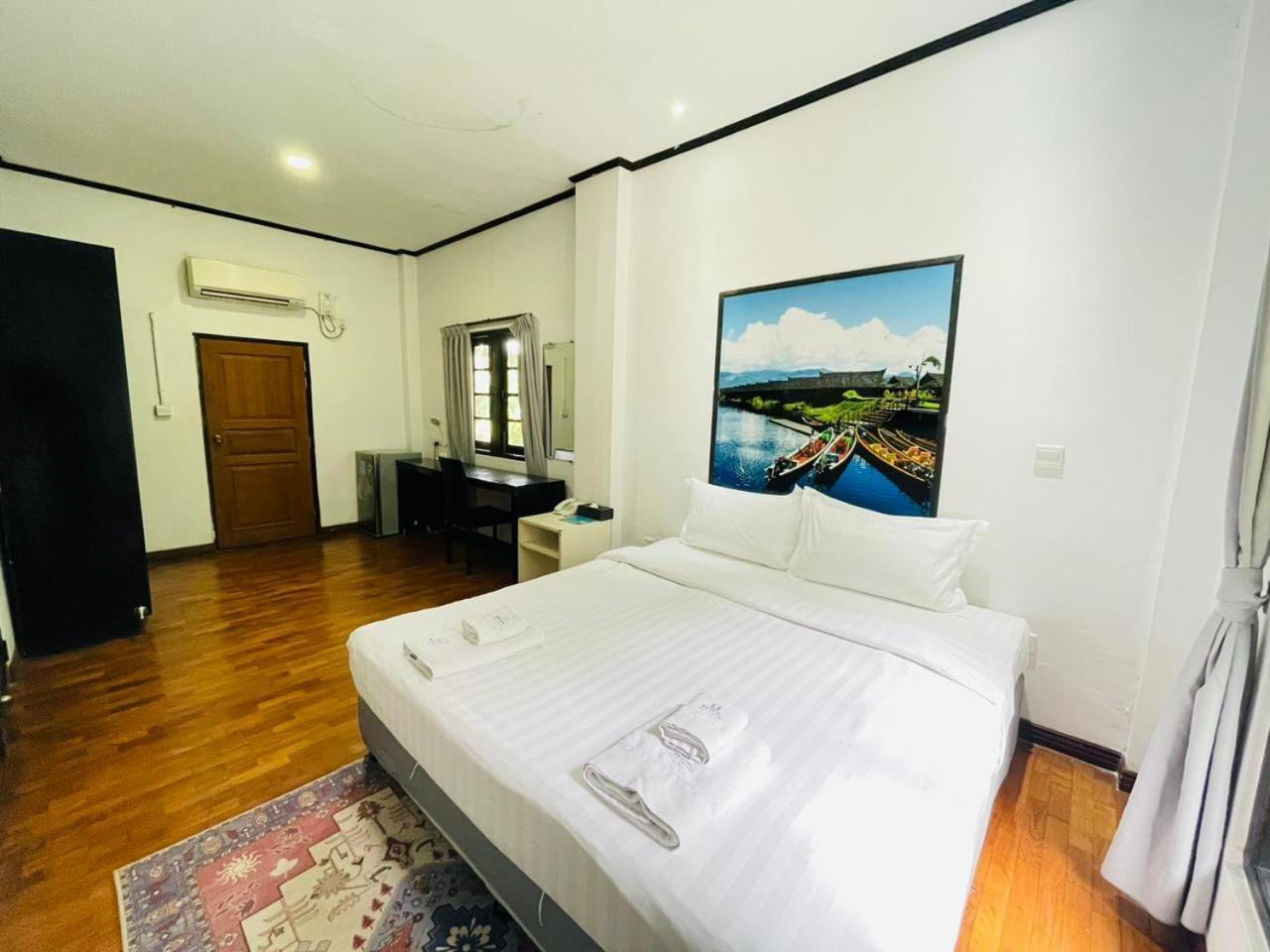 Wh Hotel & Service Apartment Thanlyin Dış mekan fotoğraf