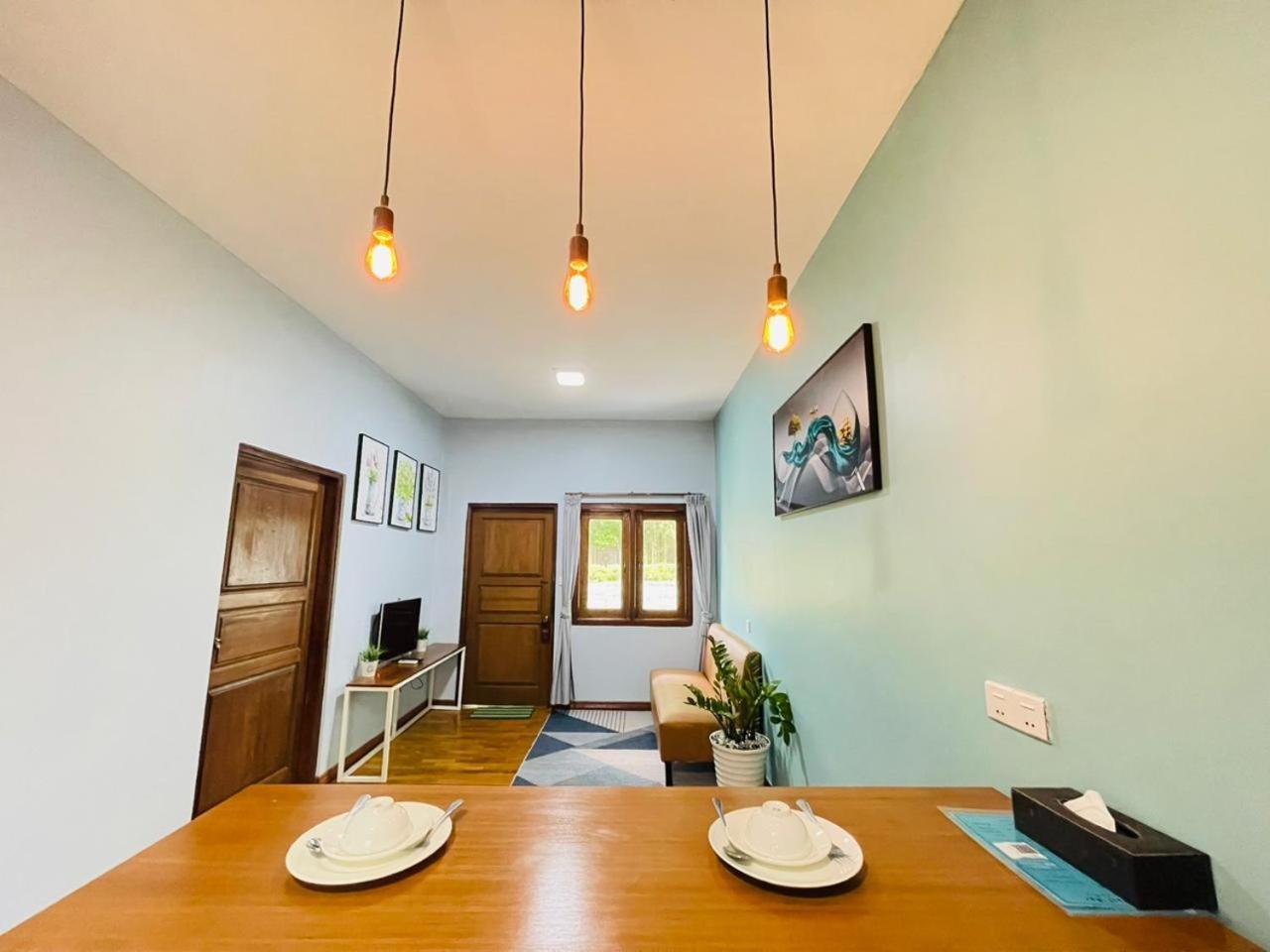 Wh Hotel & Service Apartment Thanlyin Dış mekan fotoğraf