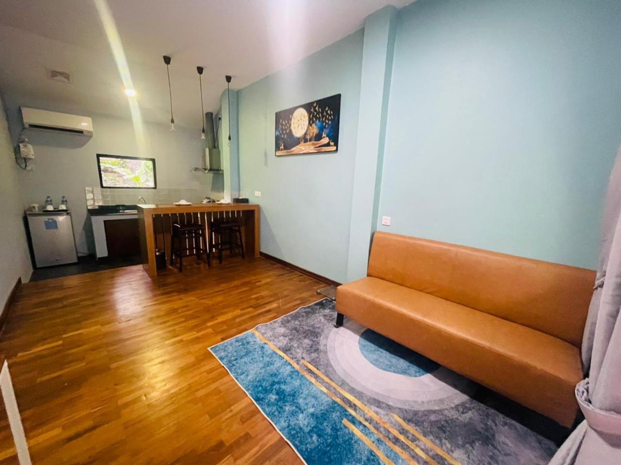 Wh Hotel & Service Apartment Thanlyin Dış mekan fotoğraf