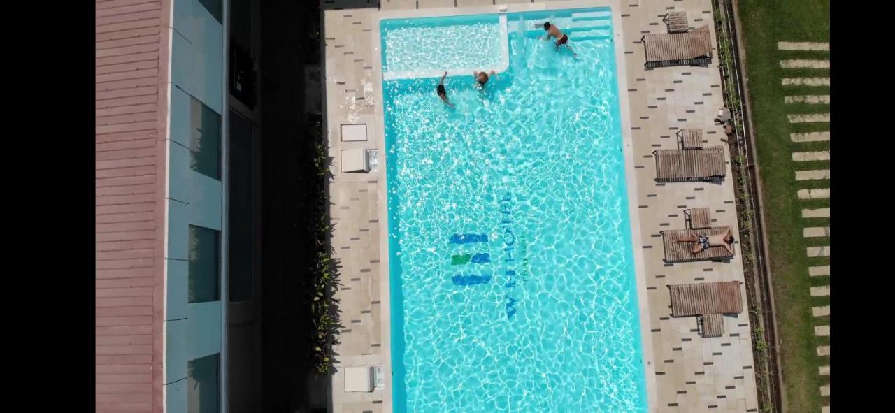 Wh Hotel & Service Apartment Thanlyin Dış mekan fotoğraf
